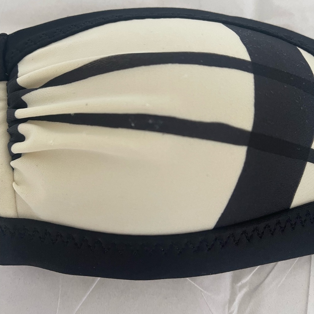 Athleta Bandeau Bikini Top - Picture 4 of 5